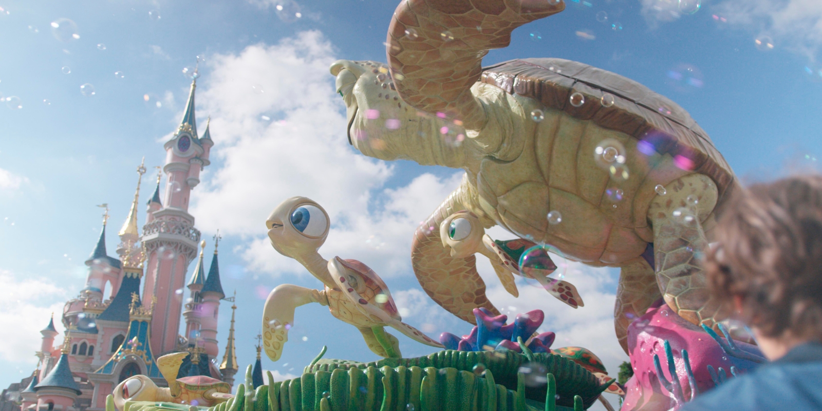 Disney Stars on Parade beeindruckende Show durch den Disney Park