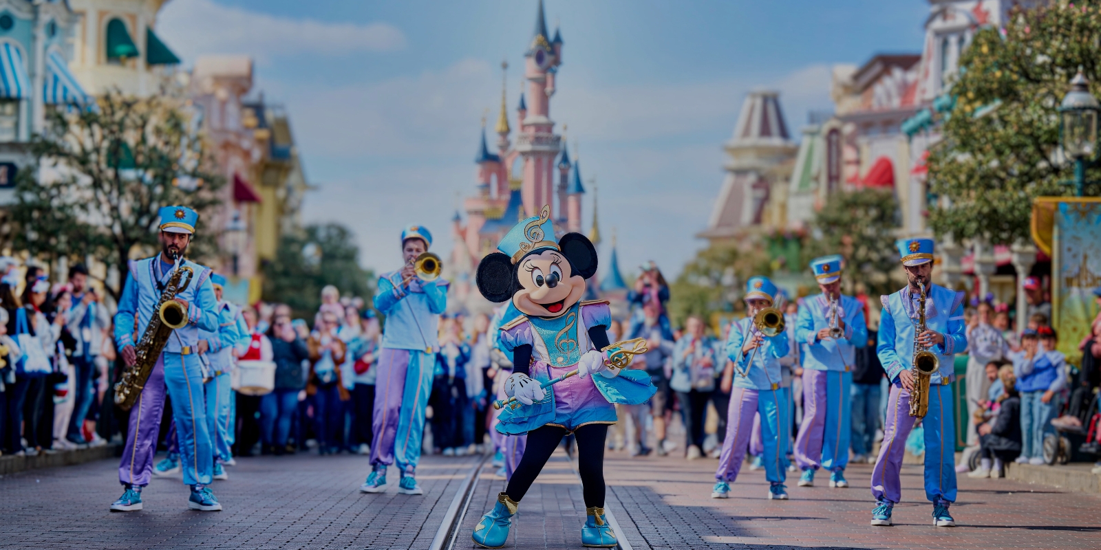 Beeindruckende Shows und Paraden disneyland paris